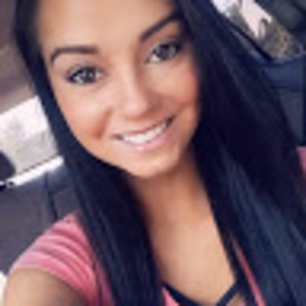 Meet your Posher, Stacy